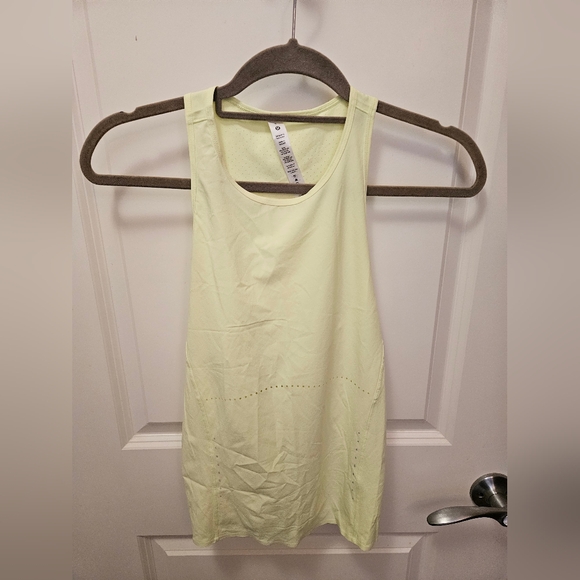 Lululemon swift ventilated racerback running tabk - Picture 7 of 7